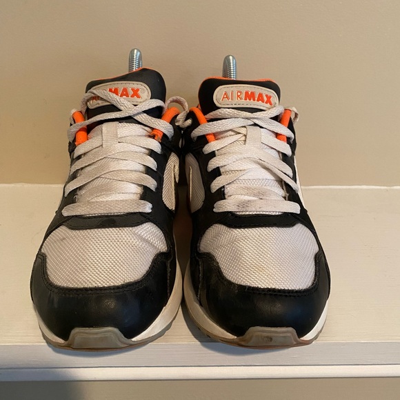 Nike Air Max Size 6.5 Coliseum Sneakers Racer Running Shoes Women’s Orange Black - Picture 3 of 6